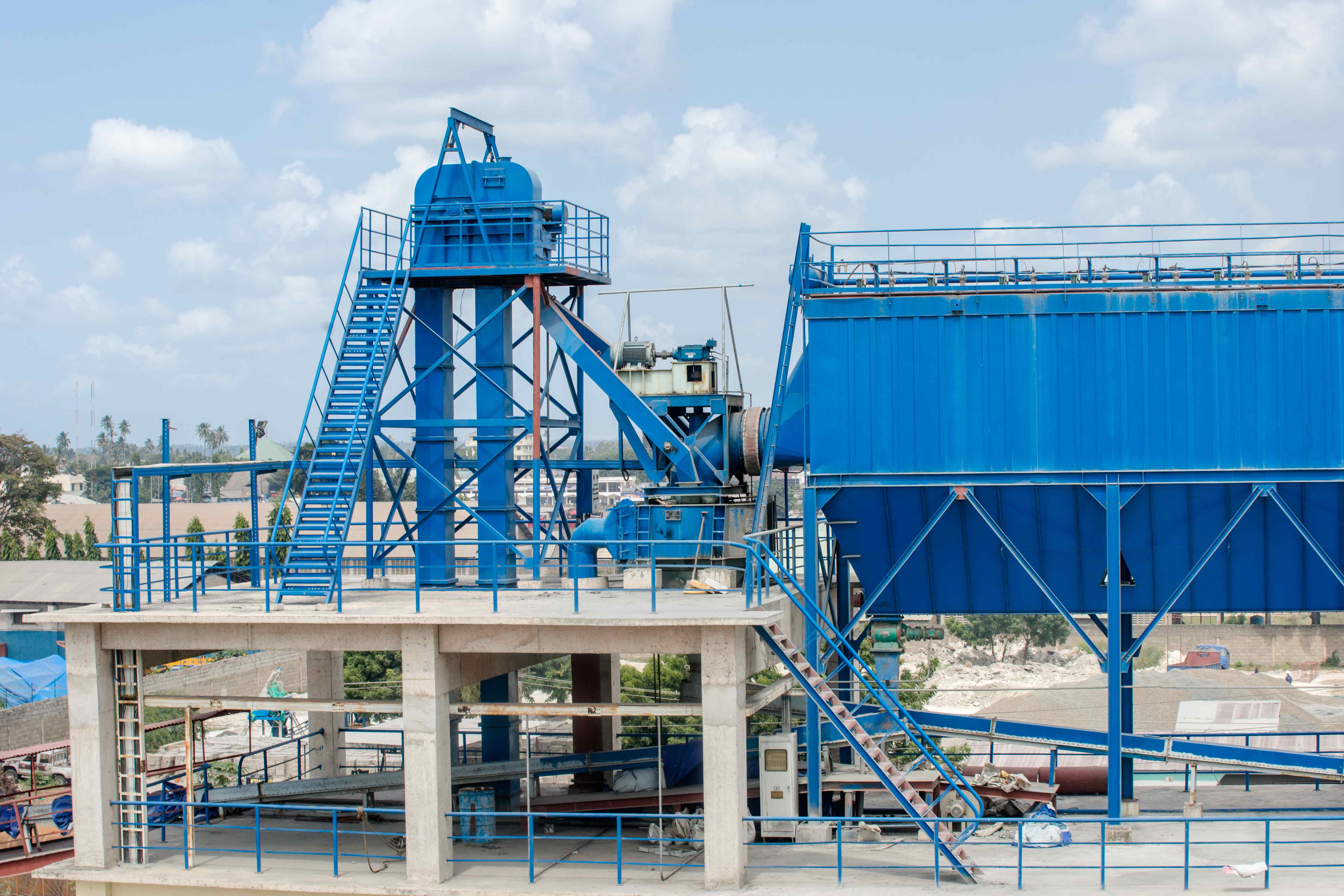 Camel Cement Equipment